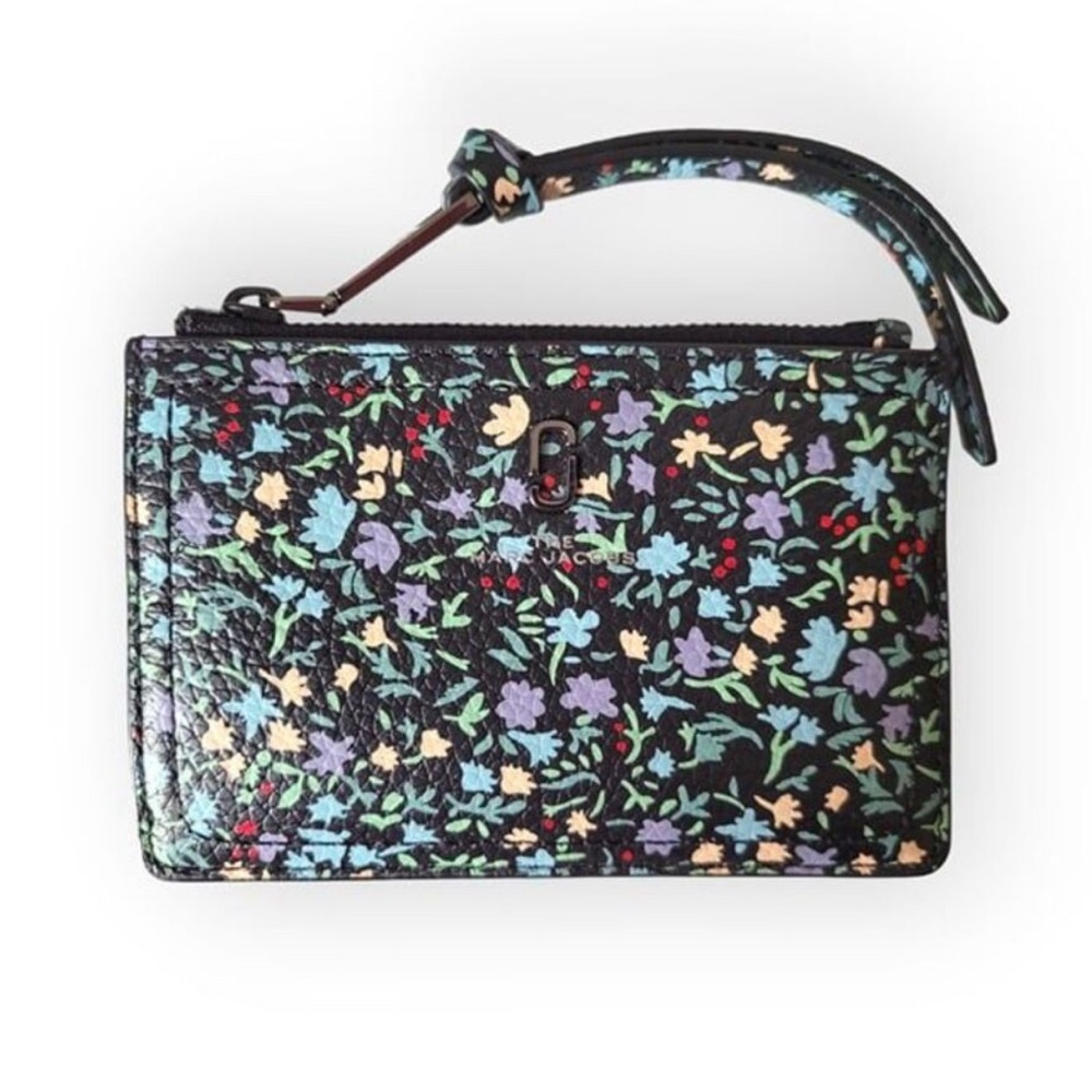EUC Marc Jacobs ditsy card case